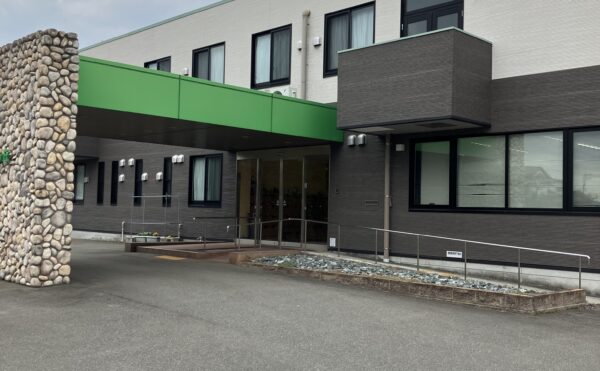 ■施設長と共に向かう、信頼の最前線。MSW様との対話で見えた「ACGの結束力」。