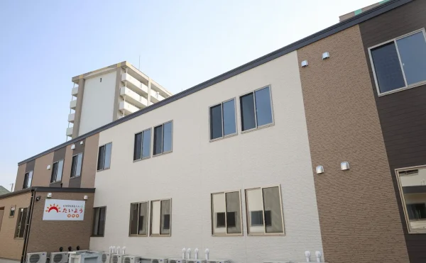 ■施設紹介 　福岡市東区エリア 【住宅型有料老人ホーム　たいよう吉塚館】さま
