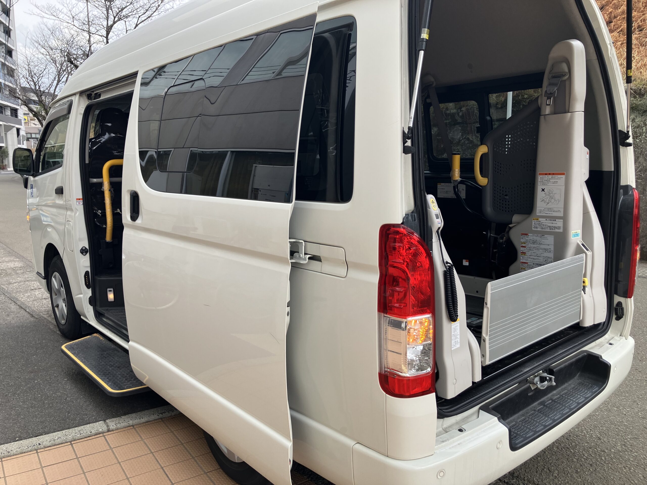 ■ 【活動報告】本日は油山の施設へ。想いを繋ぐ「お迎え」