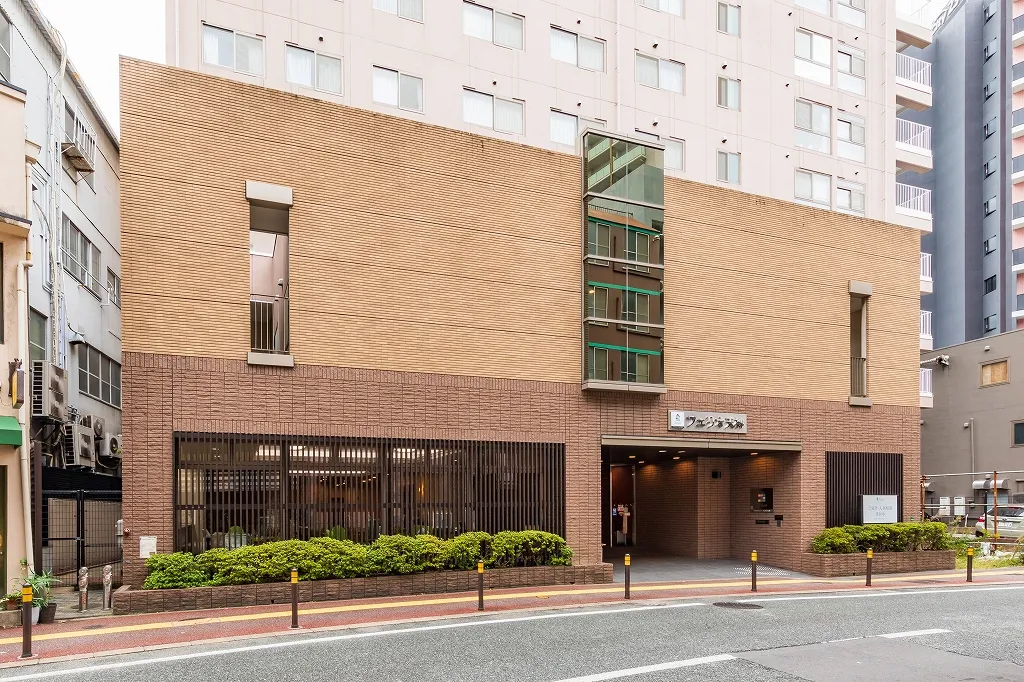 ■施設紹介 　福岡市中央区エリア 【介護付き有料老人ホーム フェリオ天神】　さま