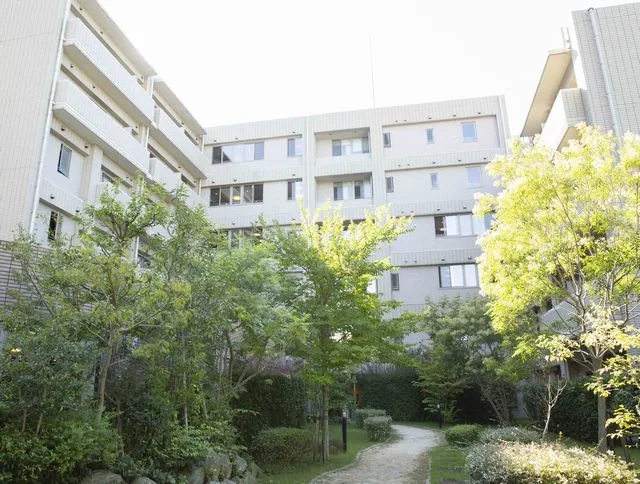 ■施設紹介 　福岡市早良区エリア 【介護付き有料老人ホーム　フェリオ百道】　さま
